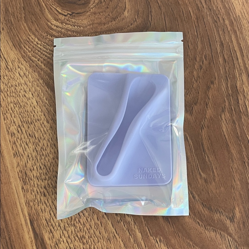 Naked Sundays Lavender Pout Pocket